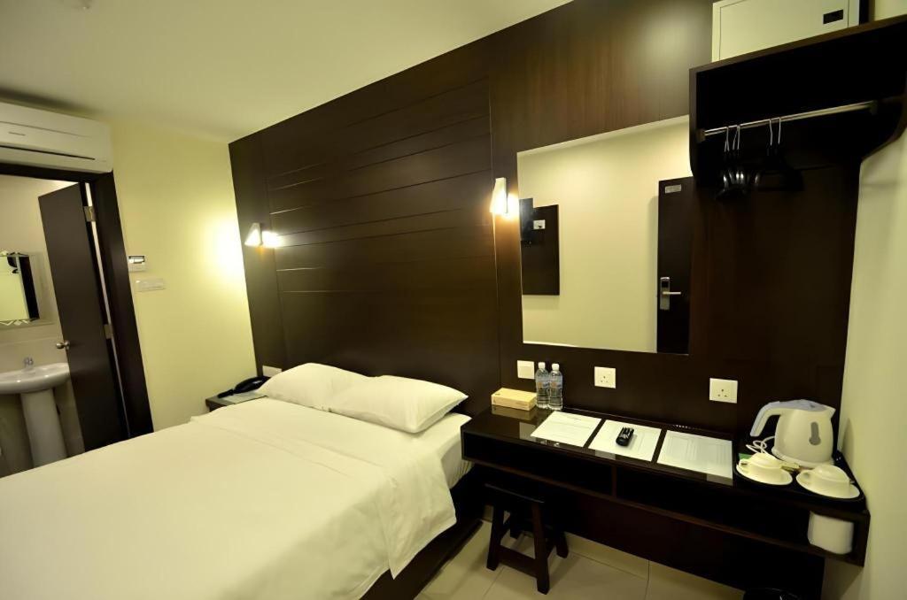 Cathay Hotel Kota Kinabalu Exteriér fotografie