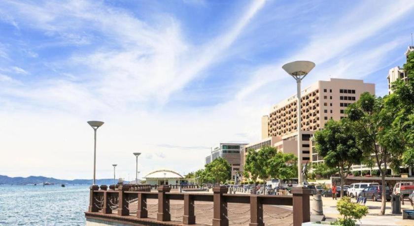 Cathay Hotel Kota Kinabalu Exteriér fotografie